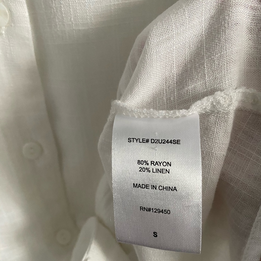 Como Vintage white summer v-neck top w/ front tie, rayon linen - Picture 8 of 9